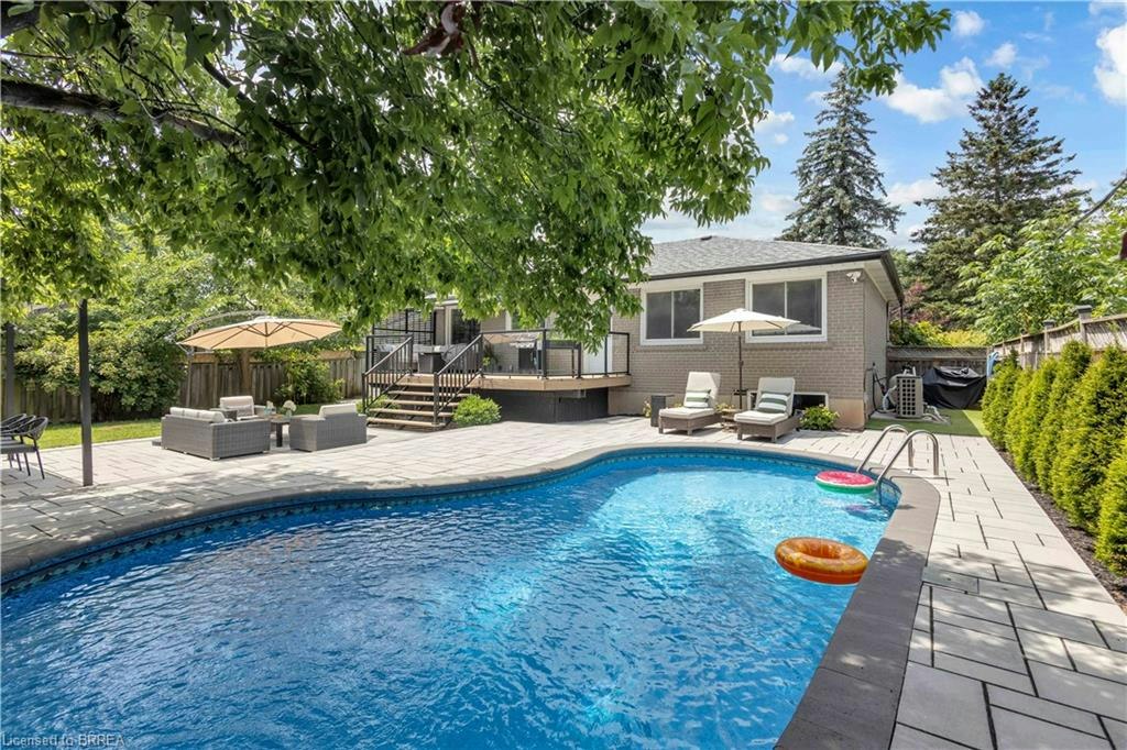 98 Miller Road, Oakville, ON, L6H 1J9