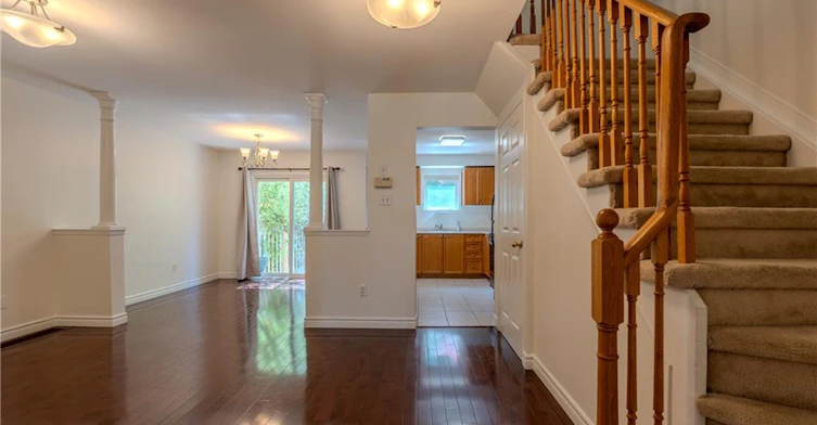 4008 Berton Avenue, Burlington, ON, L7M 4M6 - 8