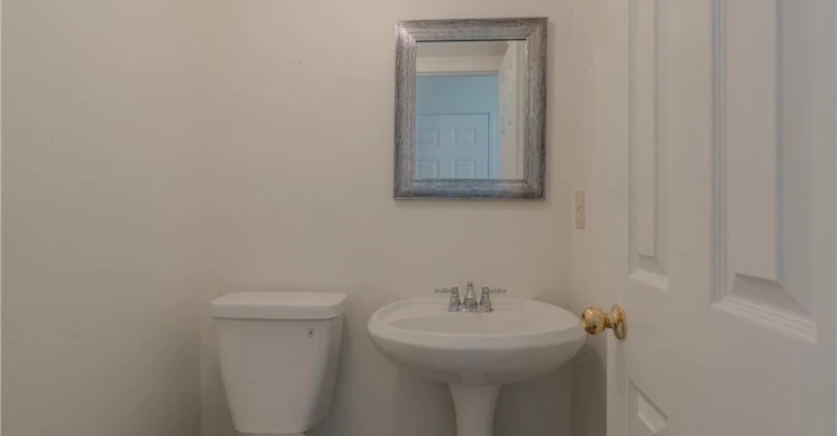 4008 Berton Avenue, Burlington, ON, L7M 4M6 - 7