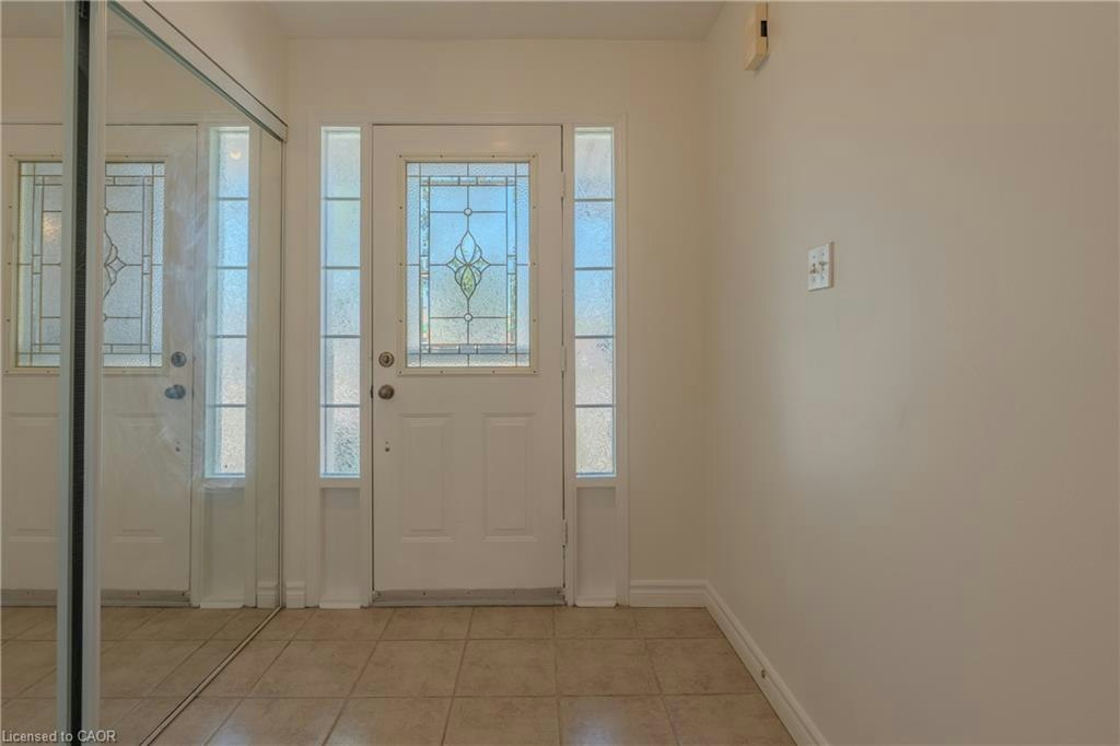 4008 Berton Avenue, Burlington, ON, L7M 4M6 - 6
