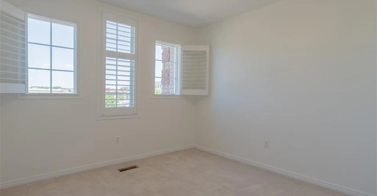 4008 Berton Avenue, Burlington, ON, L7M 4M6 - 29