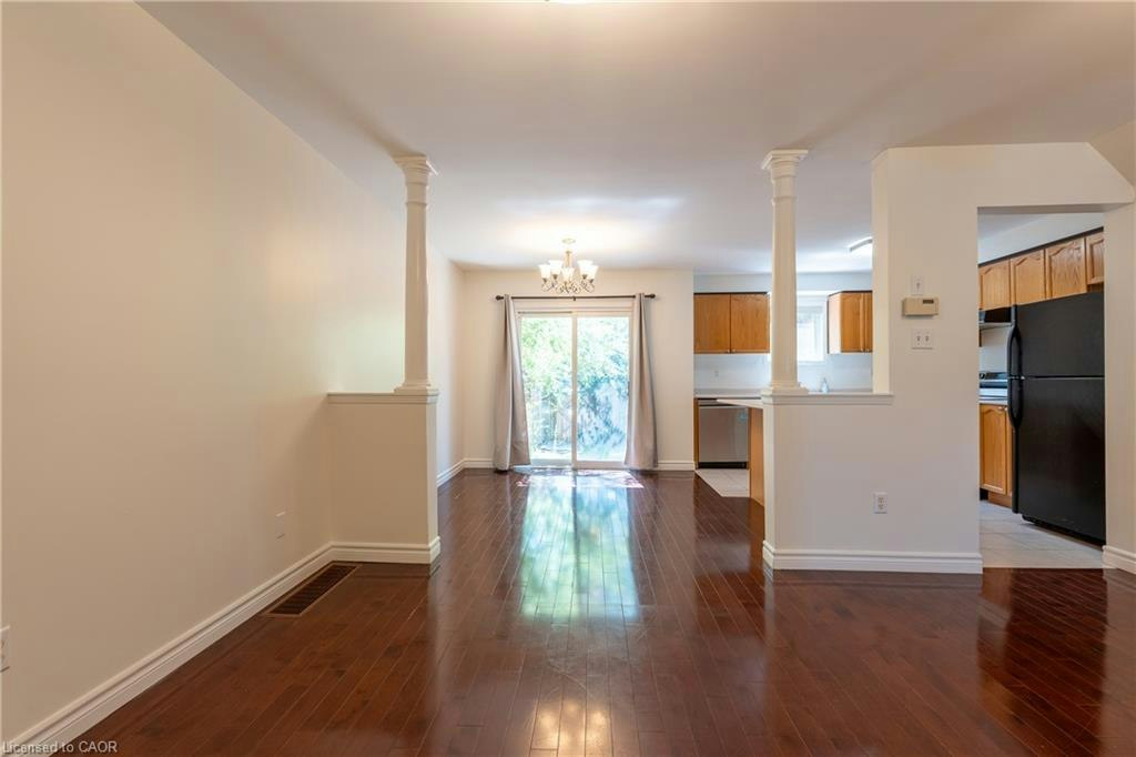 4008 Berton Avenue, Burlington, ON, L7M 4M6 - 9