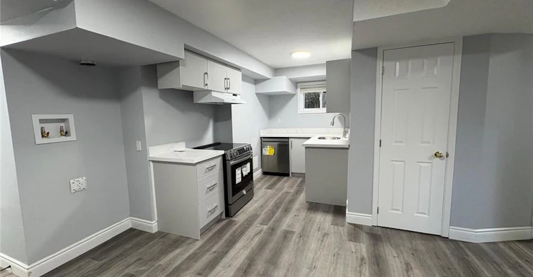 LOWER-100 Masterson Crescent, Cambridge, ON, N3H 5R6 - 5