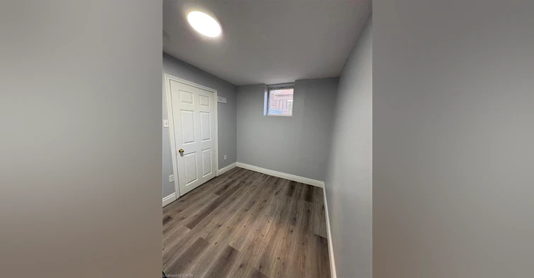 LOWER-100 Masterson Crescent, Cambridge, ON, N3H 5R6 - 7