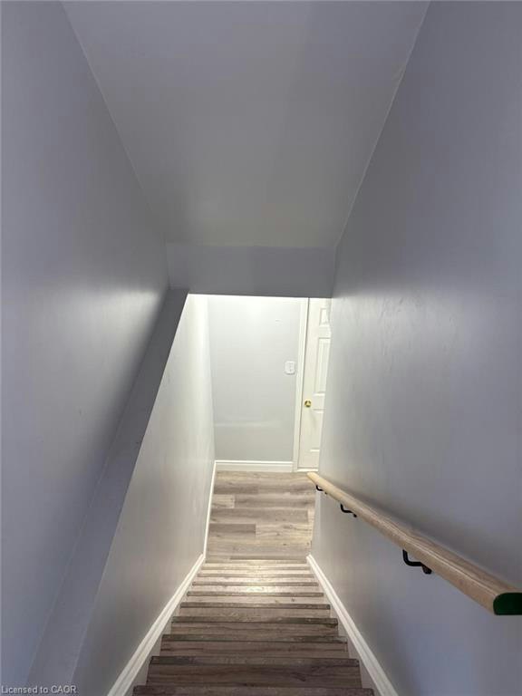 LOWER-100 Masterson Crescent, Cambridge, ON, N3H 5R6 - 3