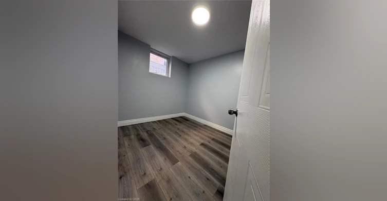 LOWER-100 Masterson Crescent, Cambridge, ON, N3H 5R6 - 8
