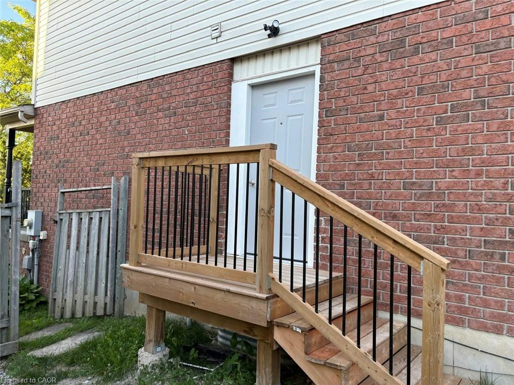 LOWER-100 Masterson Crescent, Cambridge, ON, N3H 5R6 - 2