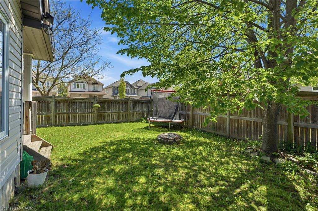 541 Wild Iris Avenue, Waterloo, ON, N2V 2W4 - 26
