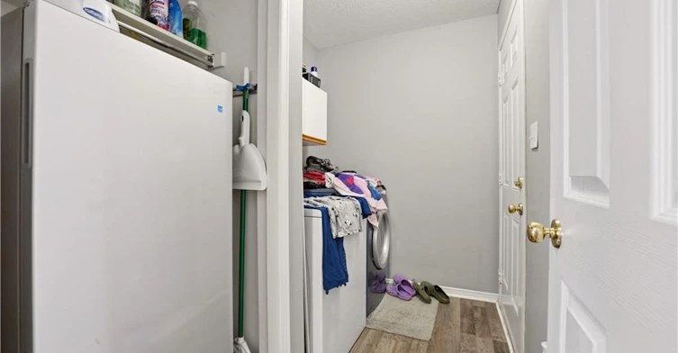 541 Wild Iris Avenue, Waterloo, ON, N2V 2W4 - 15