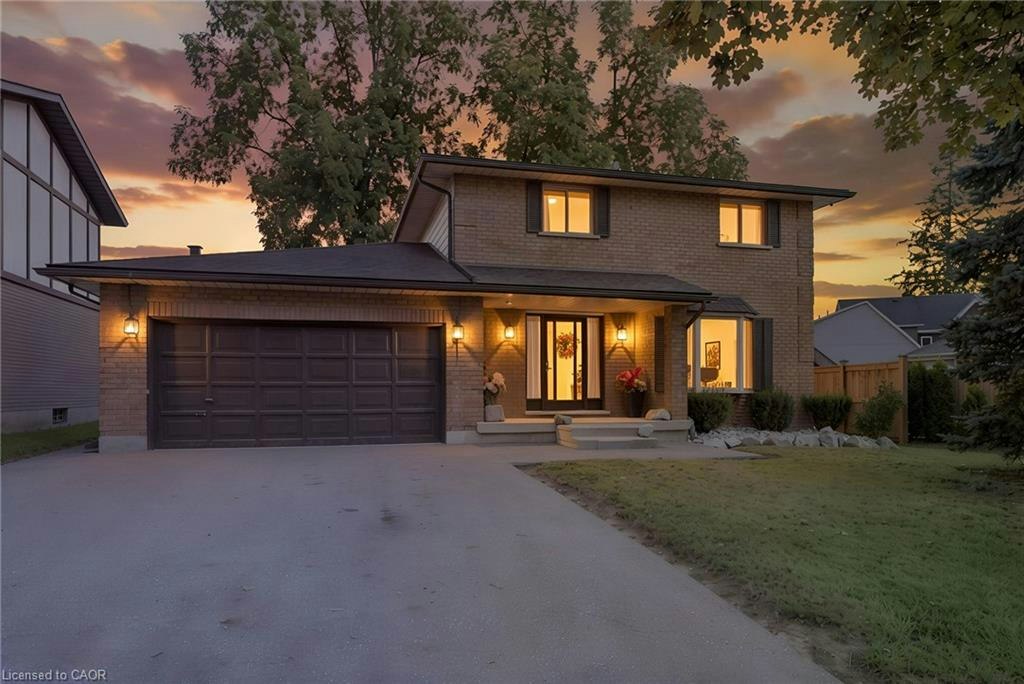 8 Beckett Drive, Brantford, ON, N3T 6E5