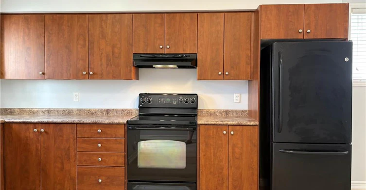 8C-50 Howe Drive, Kitchener, ON, N2E 0A3 - 5