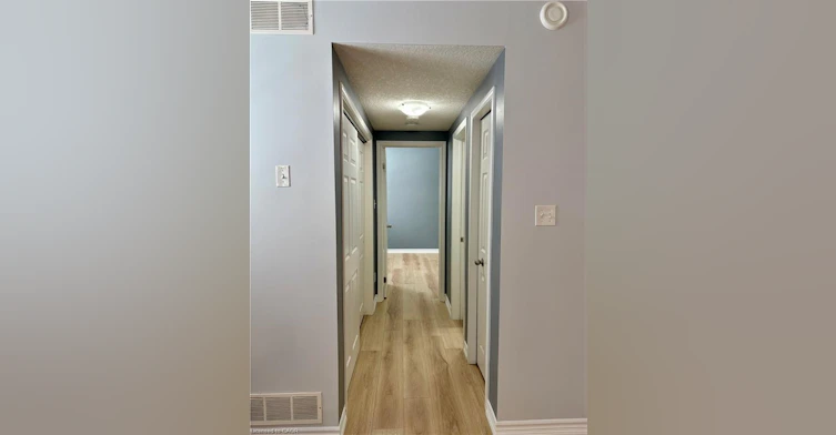 8C-50 Howe Drive, Kitchener, ON, N2E 0A3 - 10