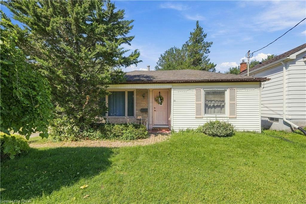 24 Barton Street, St. Catharines, ON, L2S 2W1