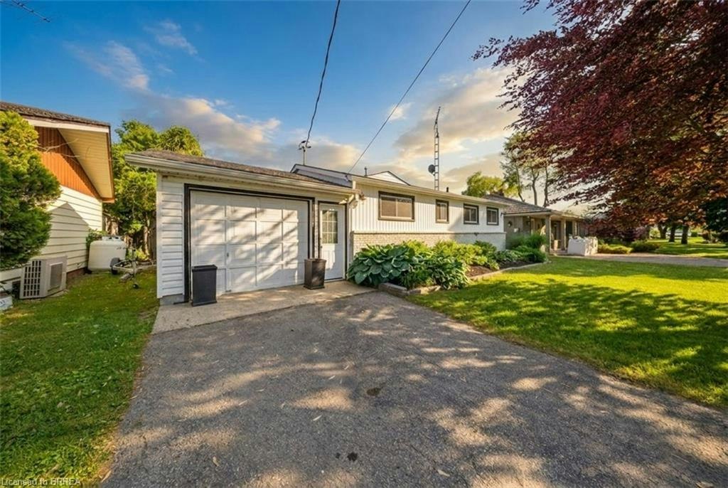 382 Cedar Drive, Norfolk County, ON, N0E 1T0