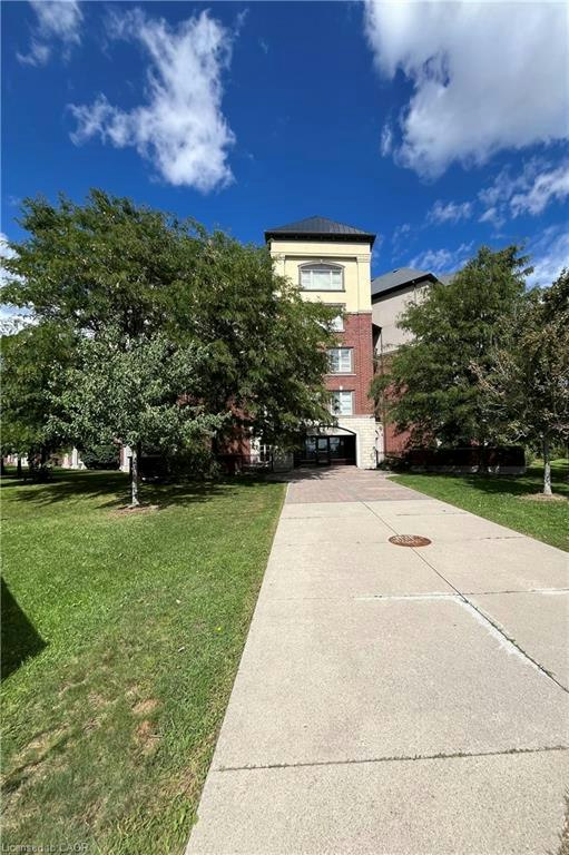 227-3070 Rotary Way, Burlington, ON, L7M 0H1