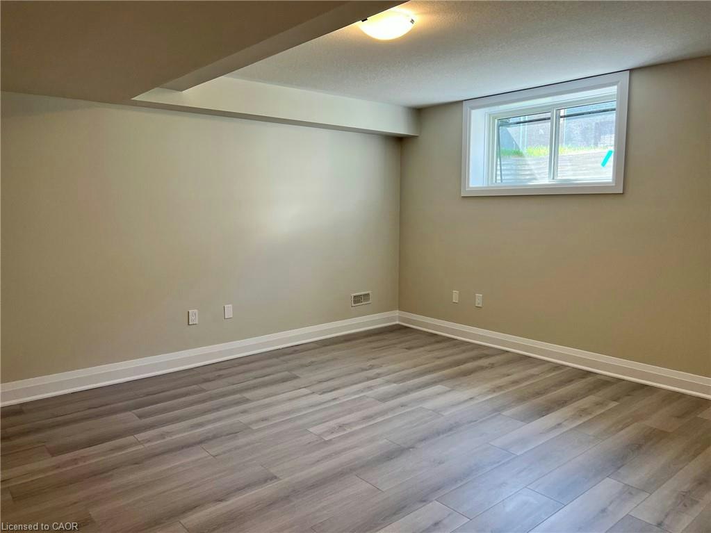 237 Raspberry Place, Waterloo, ON, N2V 0H3 - 14
