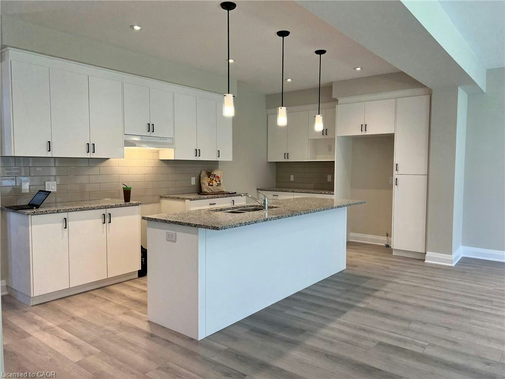 237 Raspberry Place, Waterloo, ON, N2V 0H3 - 11