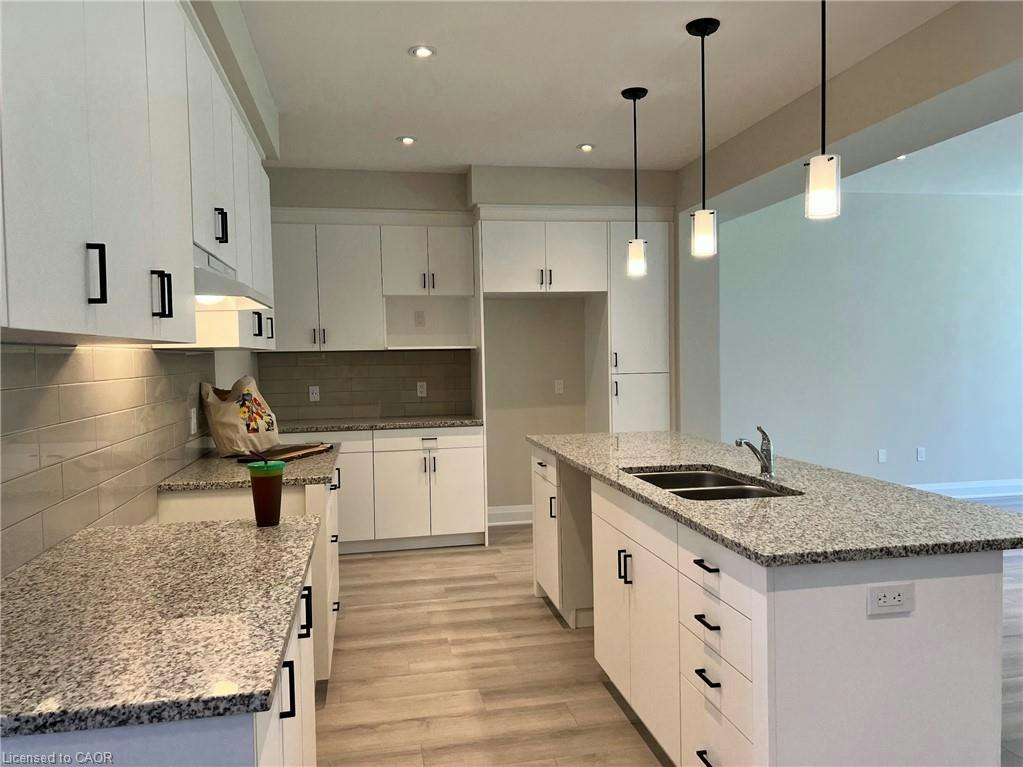 237 Raspberry Place, Waterloo, ON, N2V 0H3 - 3