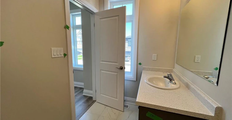 237 Raspberry Place, Waterloo, ON, N2V 0H3 - 6