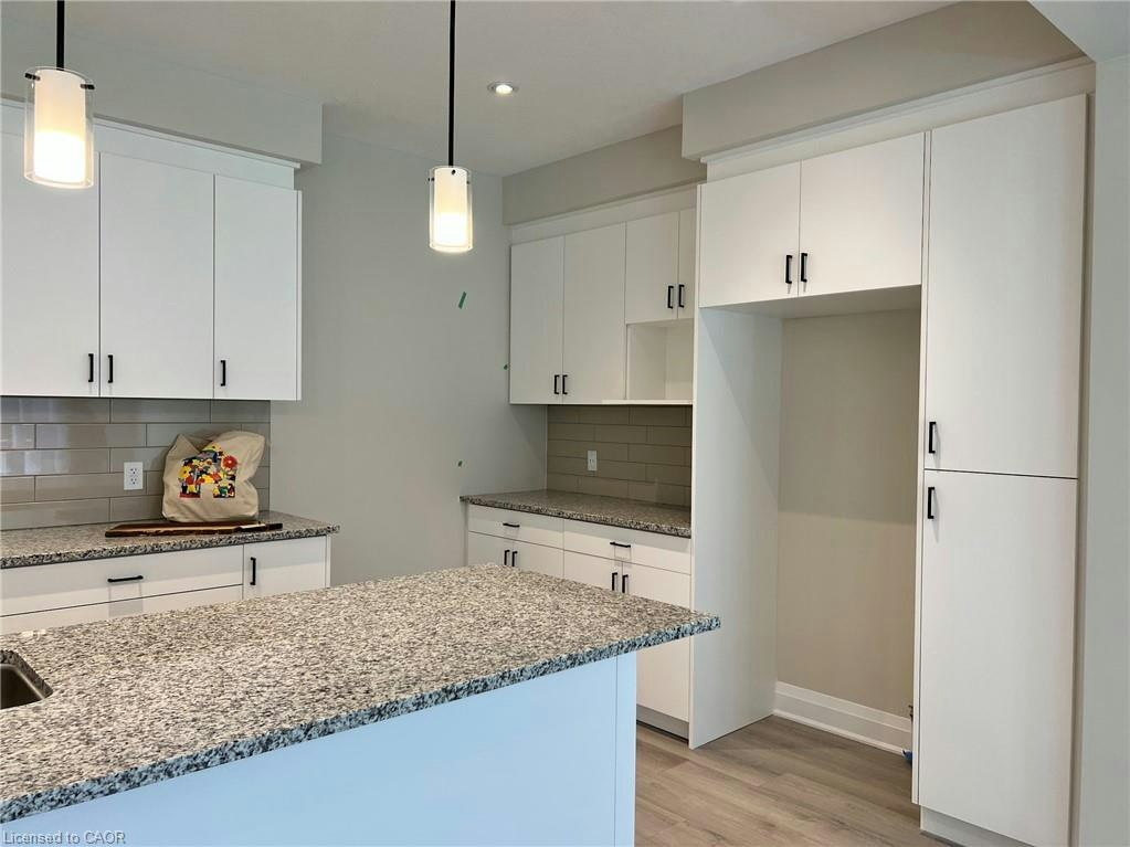 237 Raspberry Place, Waterloo, ON, N2V 0H3 - 20