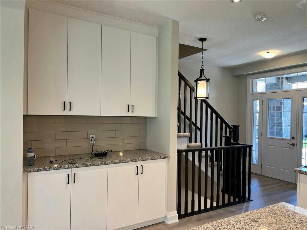 237 Raspberry Place, Waterloo, ON, N2V 0H3 - 10