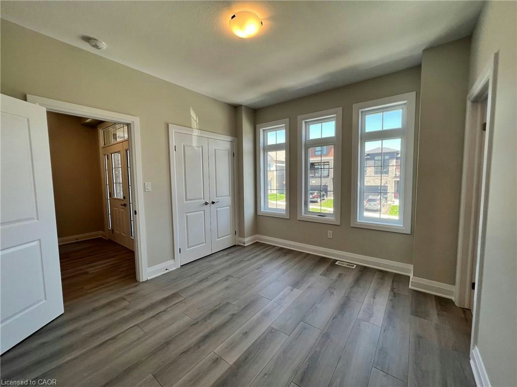 237 Raspberry Place, Waterloo, ON, N2V 0H3 - 5