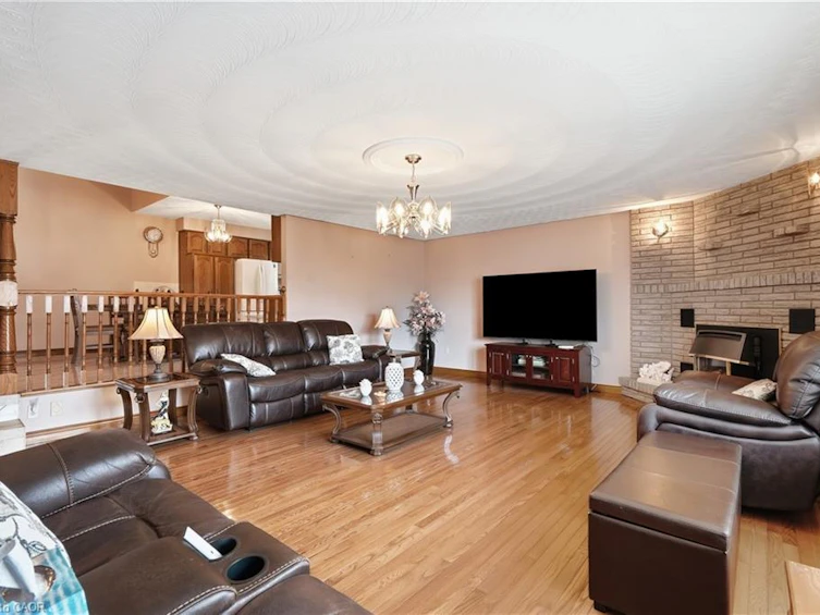 7 Vinehill Drive, Hamilton, ON, L8G 4Z1 - 10