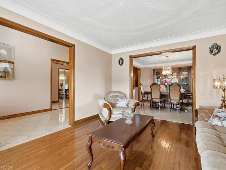 7 Vinehill Drive, Hamilton, ON, L8G 4Z1 - 22
