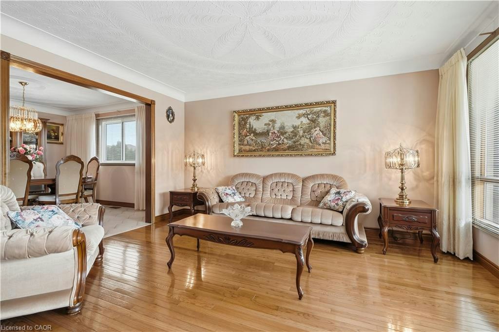 7 Vinehill Drive, Hamilton, ON, L8G 4Z1 - 20
