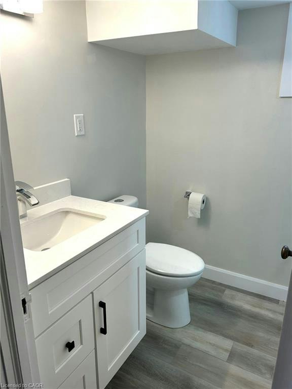 1 Melrose Avenue, Grimsby, ON, L3M 1G5 - 8
