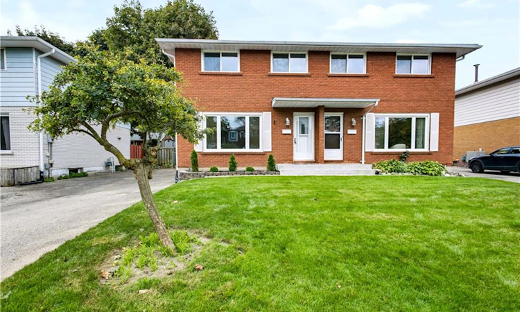 33 Coachwood Road