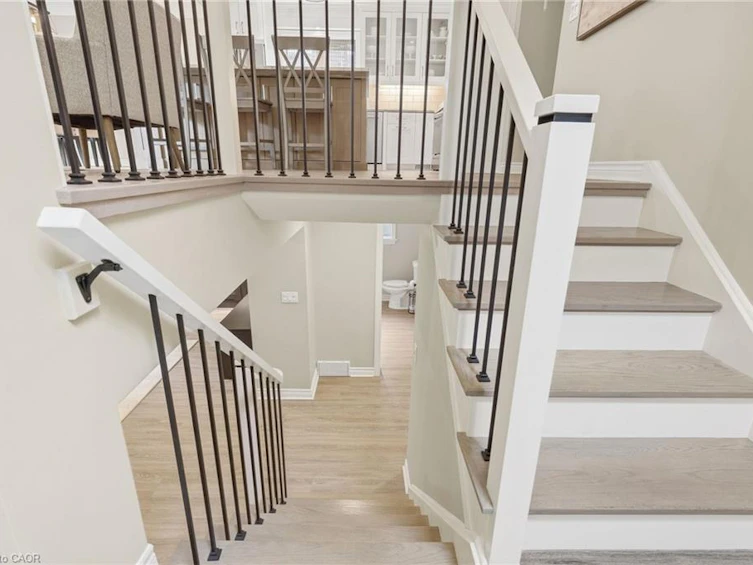 39 Rosemount Avenue, Port Colborne, ON, L3K 5P8 - 31