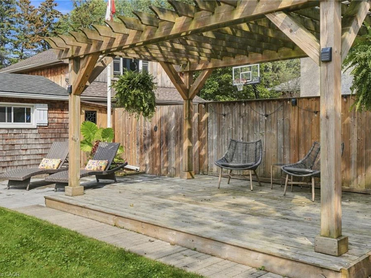 39 Rosemount Avenue, Port Colborne, ON, L3K 5P8 - 43