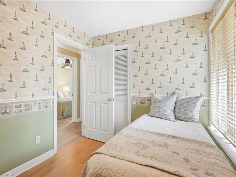 39 Rosemount Avenue, Port Colborne, ON, L3K 5P8 - 27