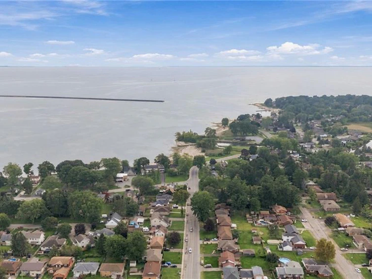 39 Rosemount Avenue, Port Colborne, ON, L3K 5P8 - 45