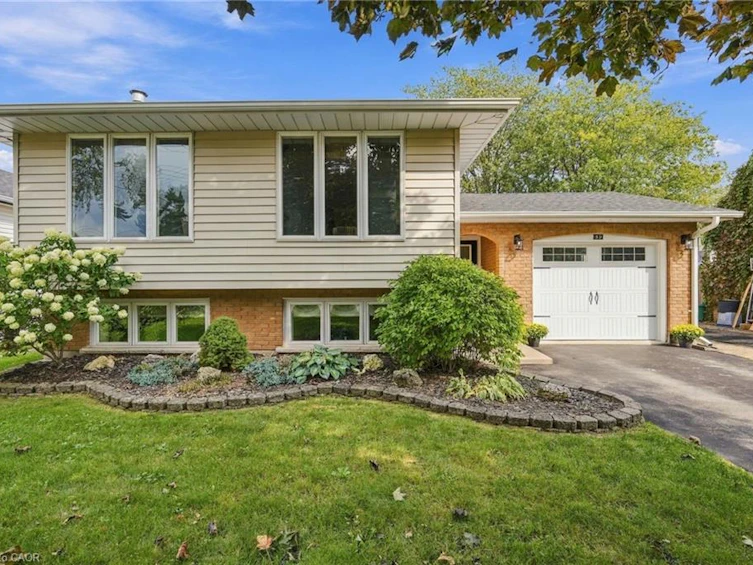 39 Rosemount Avenue, Port Colborne, ON, L3K 5P8 - 2