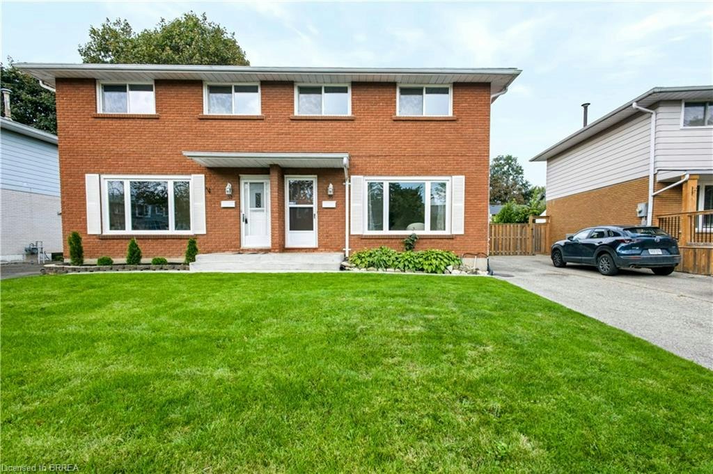 35 Coachwood Road, Brantford, ON, N3R 3R5