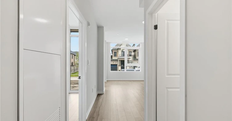 122-2500 Saw Whet Boulevard, Oakville, ON, L6M 5L7 - 4