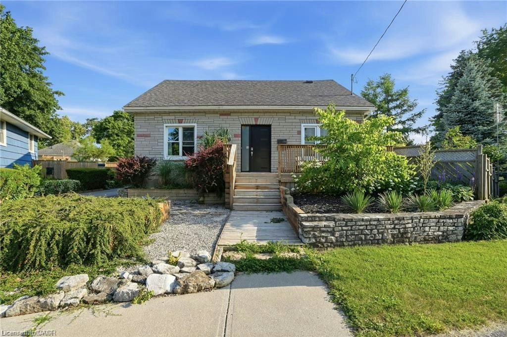 19 Victoria Street, Brant, ON, N3L 1H8