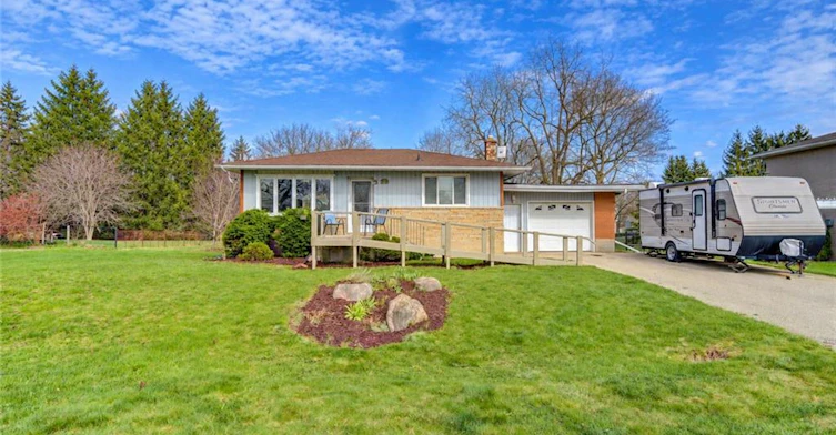8 Marshall Avenue, North Dumfries, ON, N0B 1E0 - 3