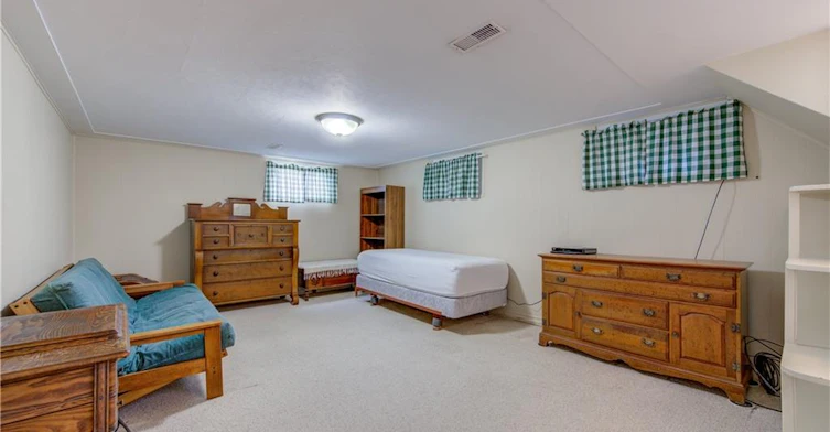8 Marshall Avenue, North Dumfries, ON, N0B 1E0 - 31