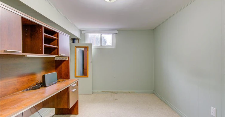 8 Marshall Avenue, North Dumfries, ON, N0B 1E0 - 33
