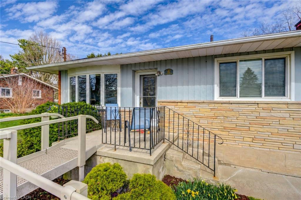 8 Marshall Avenue, North Dumfries, ON, N0B 1E0 - 4