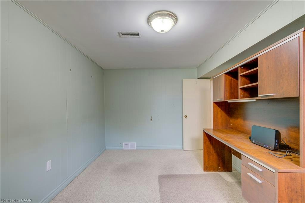 8 Marshall Avenue, North Dumfries, ON, N0B 1E0 - 34