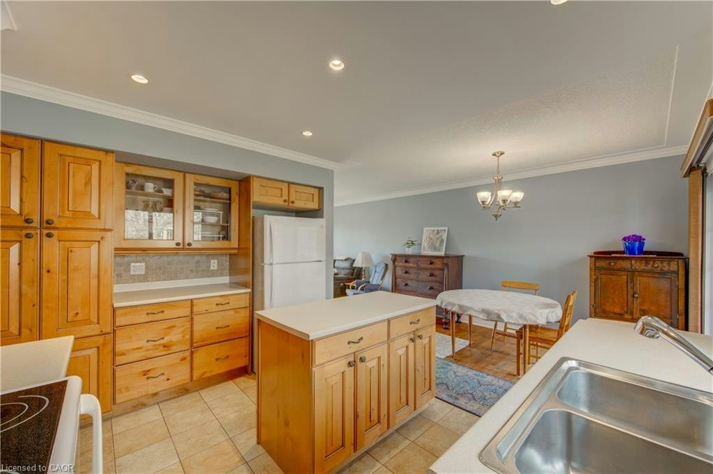 8 Marshall Avenue, North Dumfries, ON, N0B 1E0 - 22