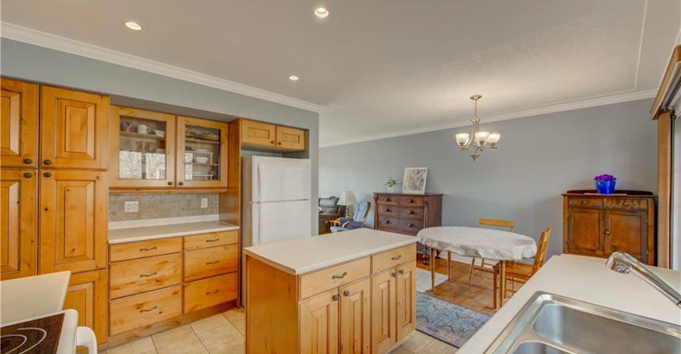 8 Marshall Avenue, North Dumfries, ON, N0B 1E0 - 22