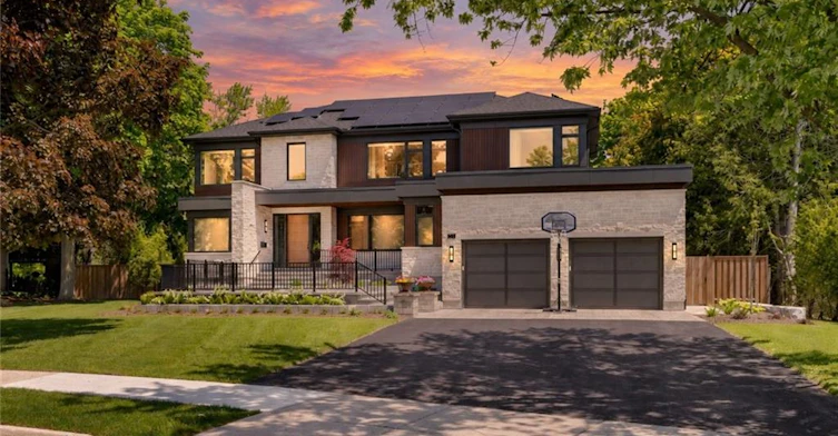 26 Golfview Place, Kitchener, ON, N2M 2Y2