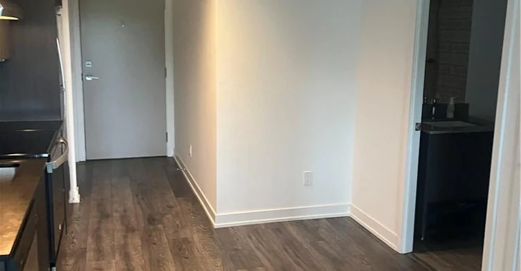 B519-1119 Cooke Boulevard, Burlington, ON, L7T 0C7 - 3