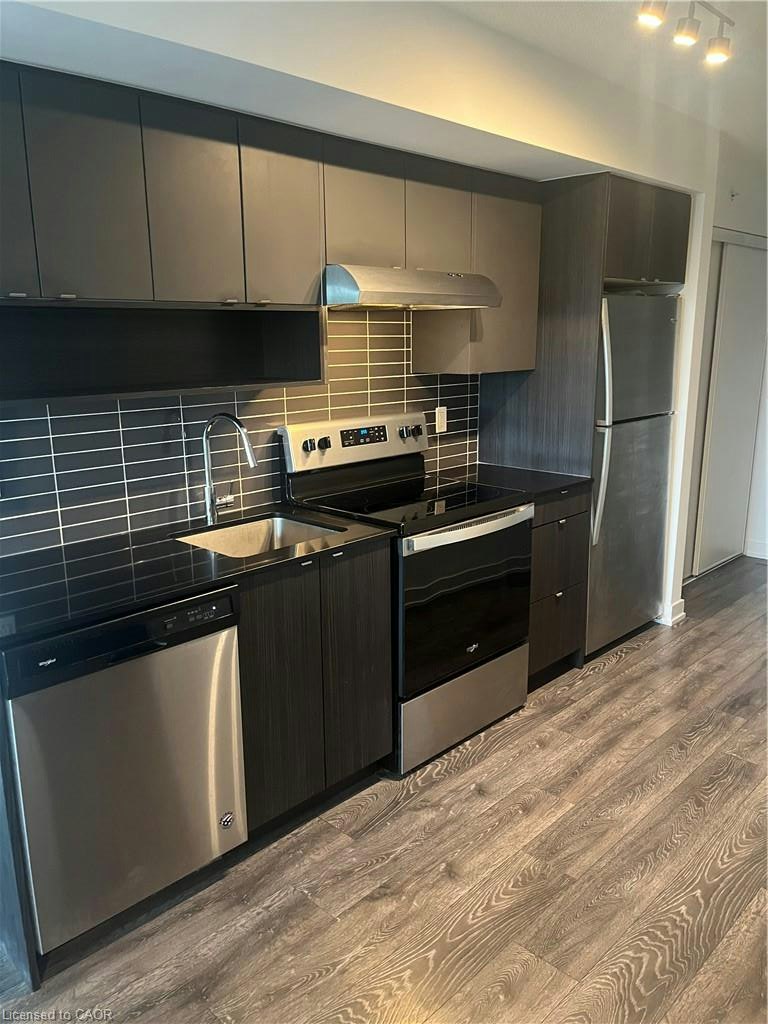 B519-1119 Cooke Boulevard, Burlington, ON, L7T 0C7 - 5
