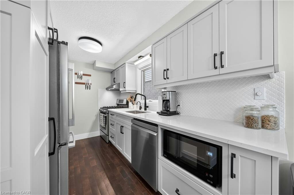 77 Activa Avenue, Kitchener, ON, N2E 3R4 - 12